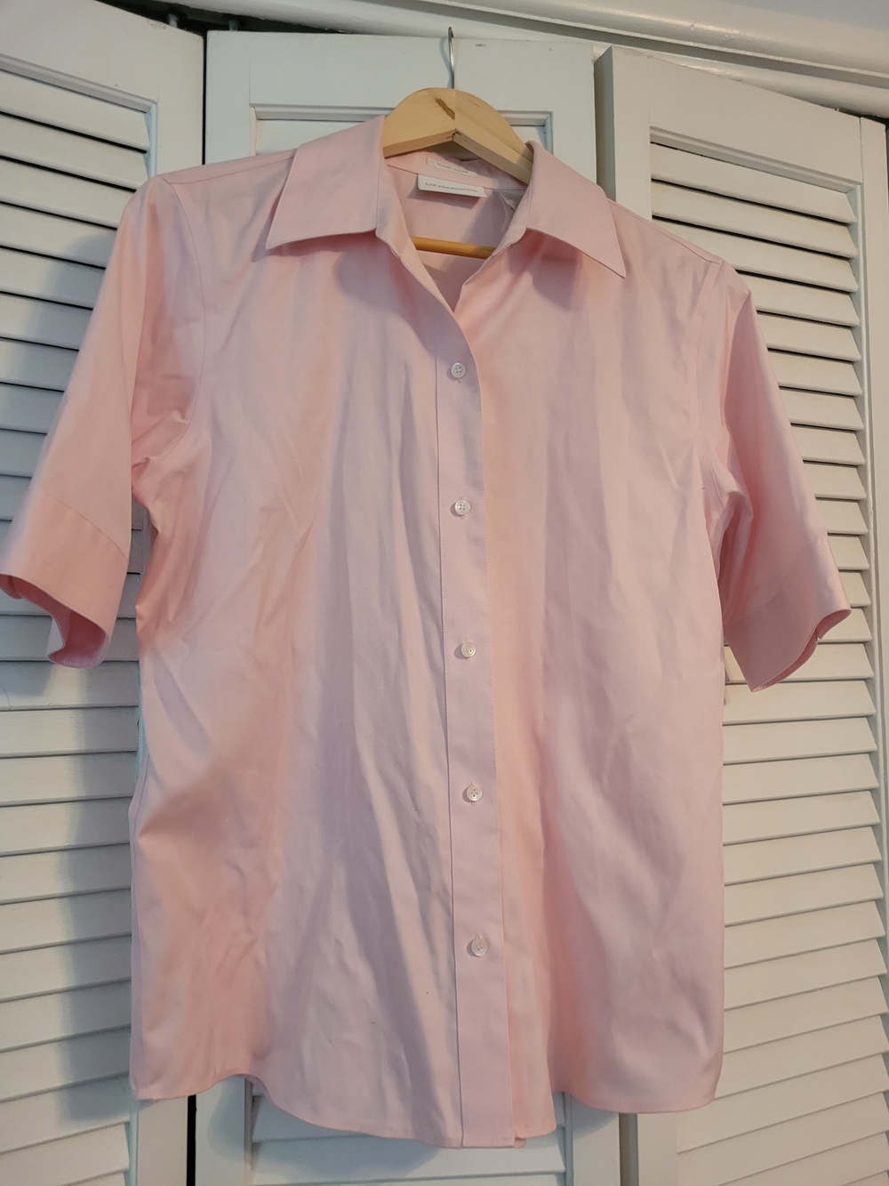 Liz Claiborne Light Pink Non-Iron Button Shirt
